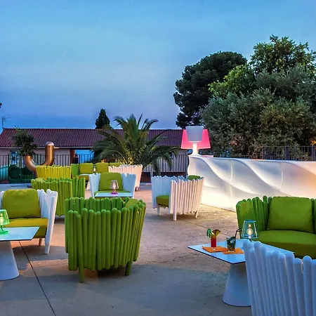 Village Club Mileade Hotel 3*